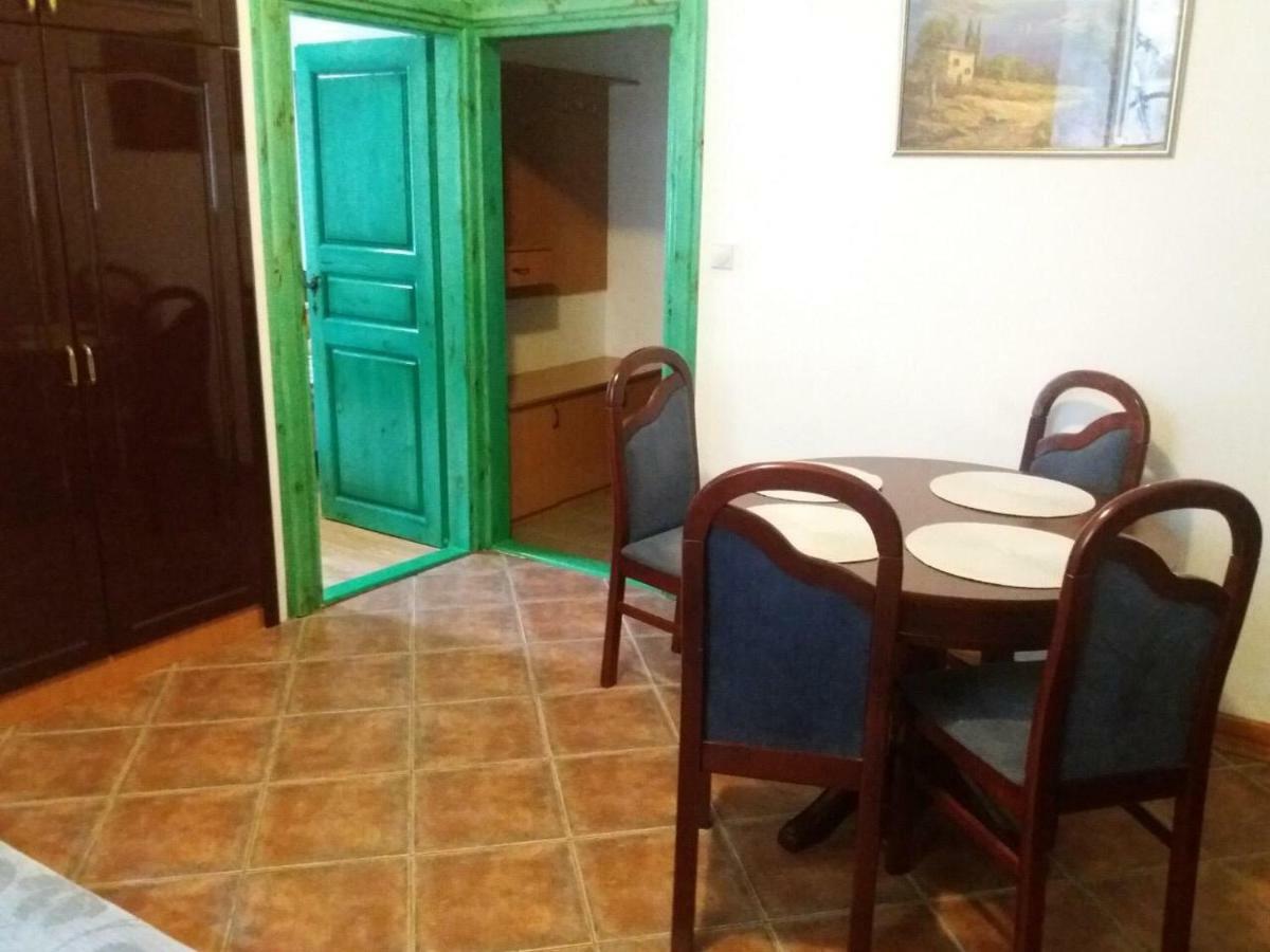 Kamena Palata Apartments Kotor Bagian luar foto